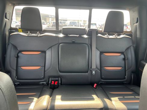 Used 2025 GMC Sierra 3500 AT4 w/ AT4 Premium Plus Package AWD/4WD image 33
