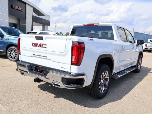 New 2026 GMC Sierra 1500 SLT w/ SLT Premium Package AWD/4WD image 3