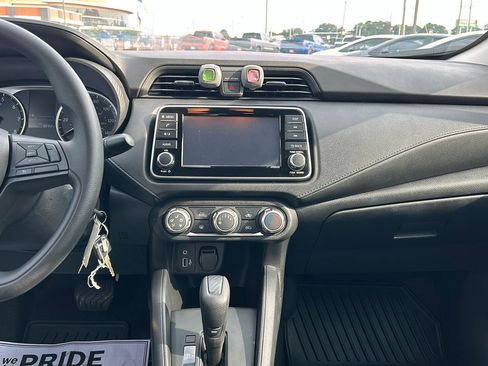 Used 2024 Nissan Versa S w/ S Plus Package image 12