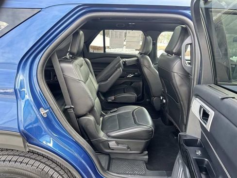 Certified 2022 Ford Explorer ST w/ Equipment Group 401A image 11