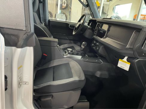 New 2026 Ford Bronco Big Bend image 28