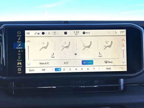 New 2025 Jeep Wrangler Unlimited Rubicon w/ Convenience Group image 40