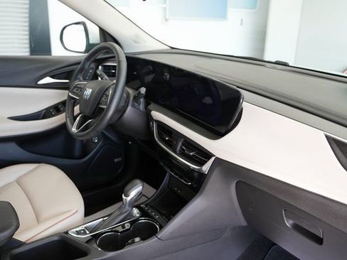 Used 2024 Buick Encore GX Avenir w/ Avenir Technology Package image 22