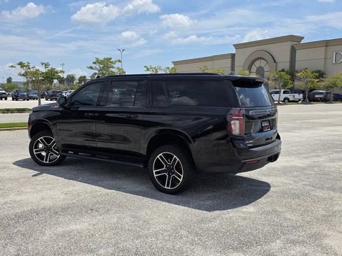 Used 2021 Chevrolet Suburban Z71 AWD/4WD image 4