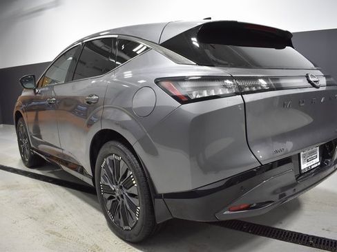 New 2026 Nissan Murano Platinum image 3