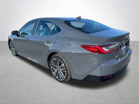 Certified 2025 Toyota Camry XLE image 10