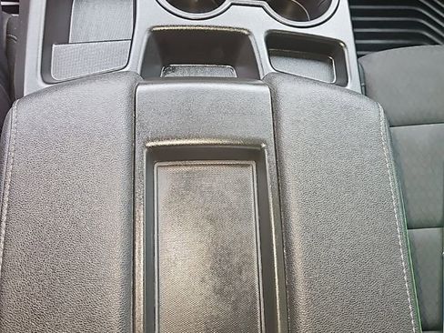 Used 2024 GMC Sierra 1500 Elevation image 21