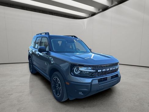 New 2025 Ford Bronco Sport Outer Banks w/ Outer Banks Tech Package+ AWD/4WD image 7
