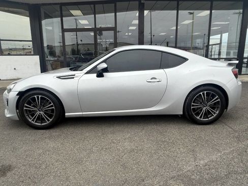 Used 2014 Subaru BRZ Limited RWD image 4
