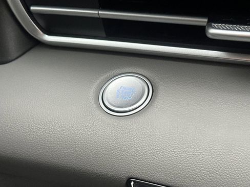 New 2026 Hyundai Elantra Sport FWD image 21