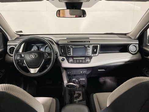 Used 2018 Toyota RAV4 Adventure image 21