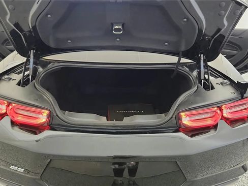 Used 2020 Chevrolet Camaro SS RWD image 35