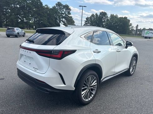 Used 2024 Lexus NX 350h AWD w/ Vision Package image 10