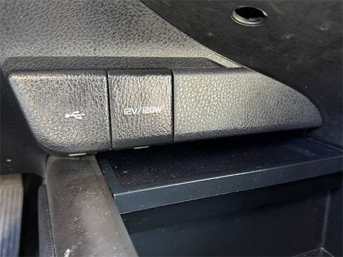 Certified 2024 Toyota Camry SE image 19