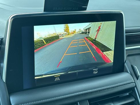 Used 2023 Chevrolet Tahoe LT image 18