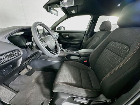 Used 2024 Honda HR-V Sport image 13