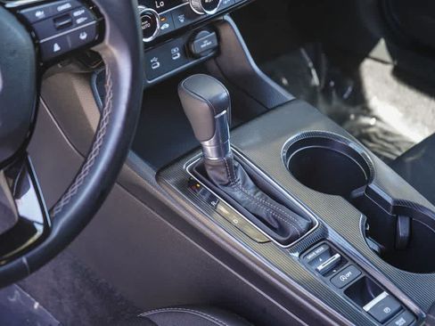 Used 2025 Honda Civic Sport image 19