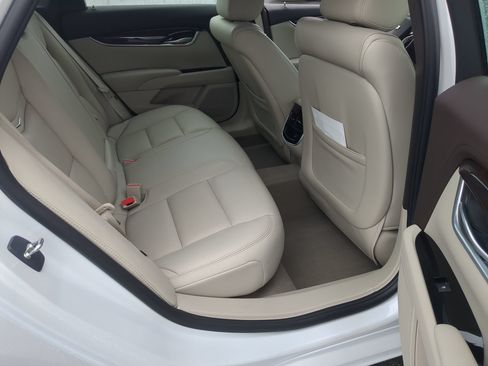 Certified 2016 Cadillac XTS Luxury w/ Driver Awareness Package FWD image 25