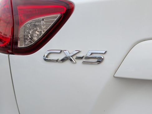 Used 2014 MAZDA CX-5 Sport w/ Bluetooth Audio Package image 11