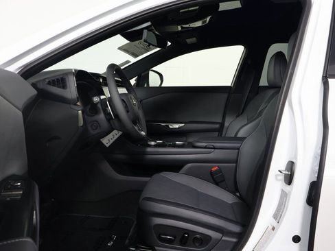 New 2026 Lexus RZ 450e image 5