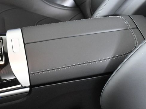 New 2026 Mercedes-Benz CLE 53 AMG 4MATIC Cabriolet image 32