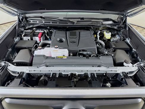 New 2026 Toyota Tundra SR5 AWD/4WD image 27