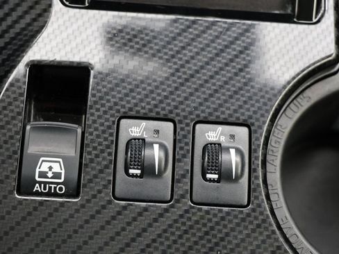 Used 2024 Toyota 4Runner TRD Off-Road Premium image 27