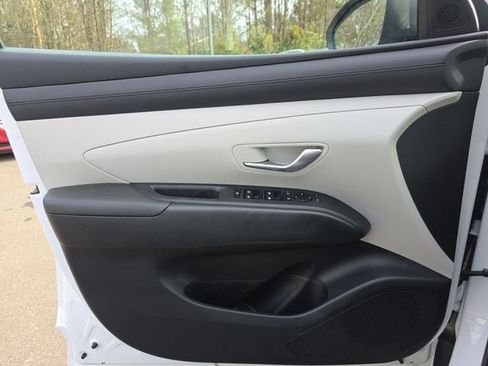 Certified 2025 Hyundai Tucson SEL image 37