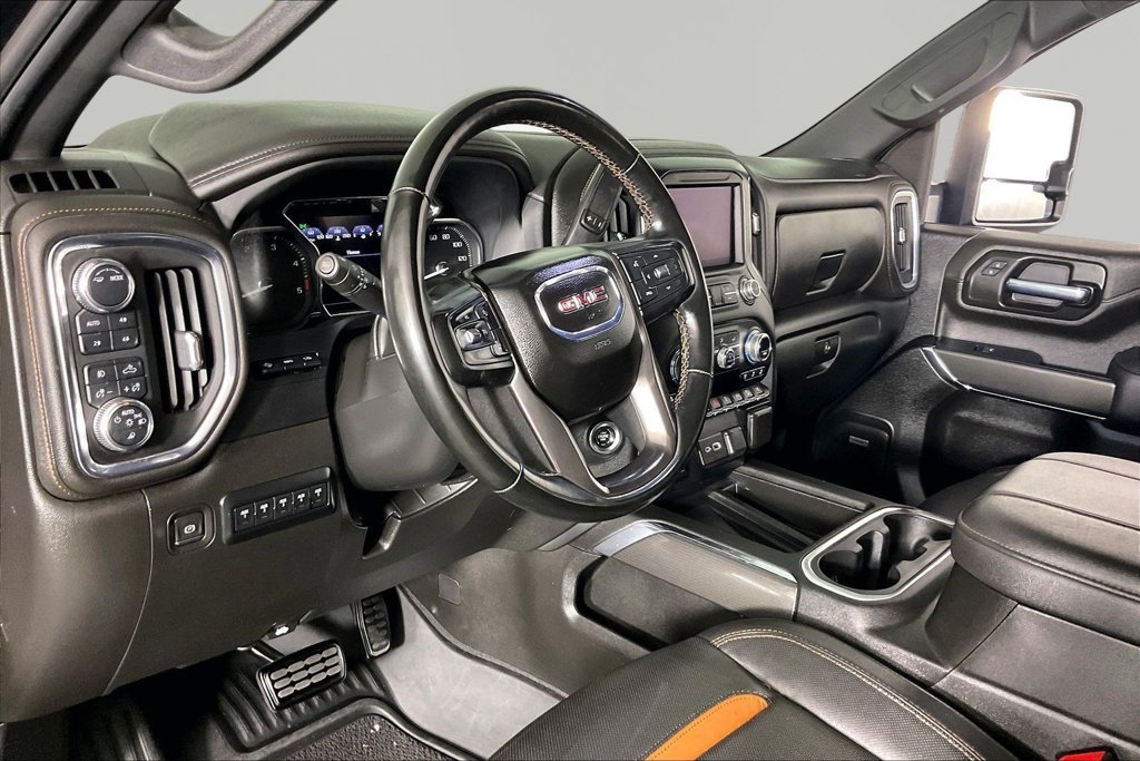 Used 2023 GMC Sierra 2500 AT4 w/ AT4 Premium Plus Package AWD/4WD image 16
