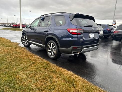 Used 2023 Honda Pilot Elite image 5