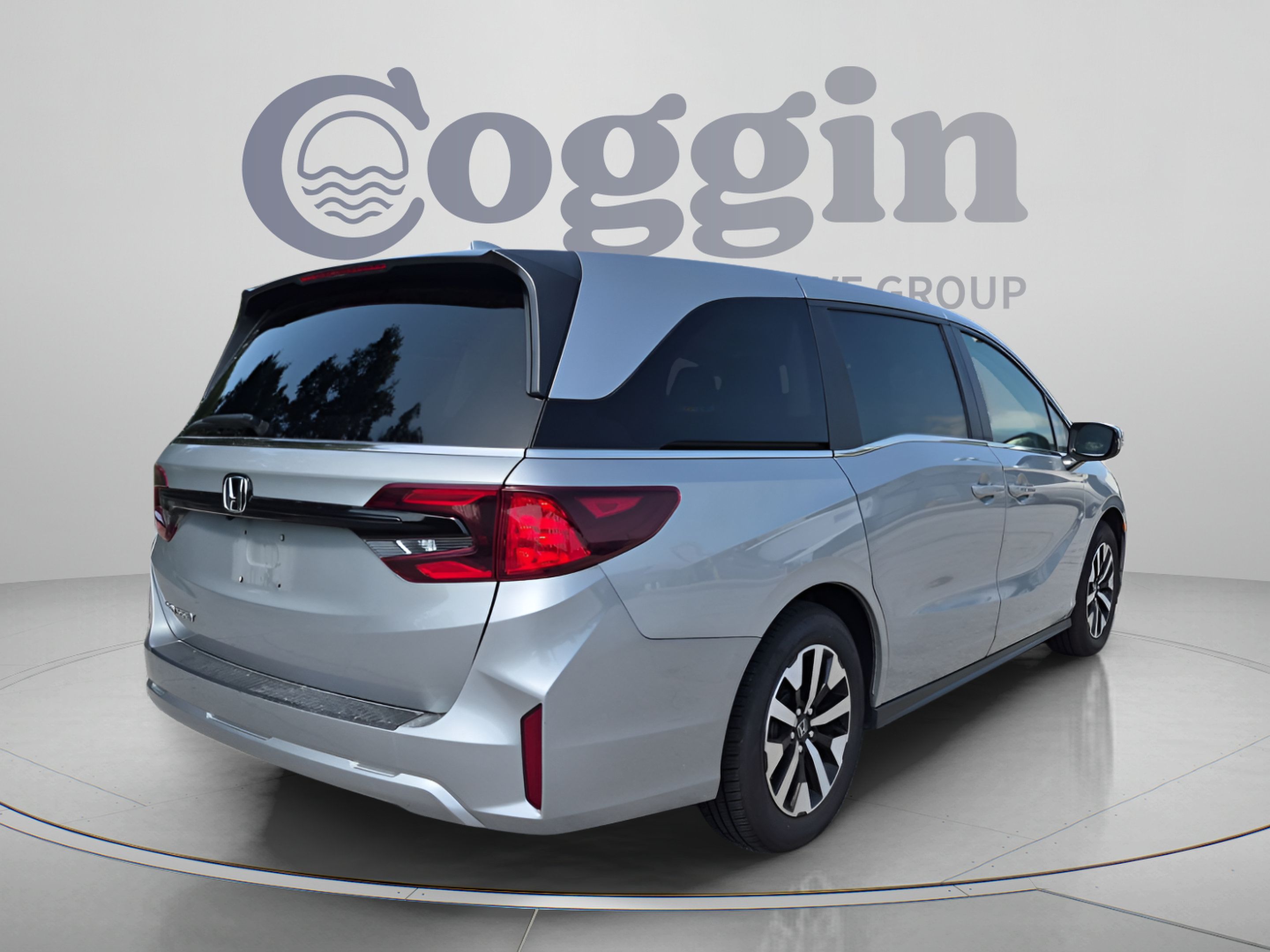 Certified 2025 Honda Odyssey EX-L image 6