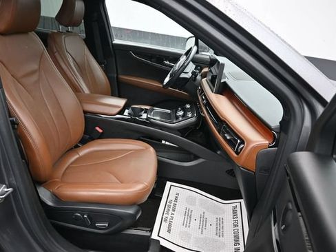 Used 2021 Lincoln Nautilus Reserve AWD/4WD image 10
