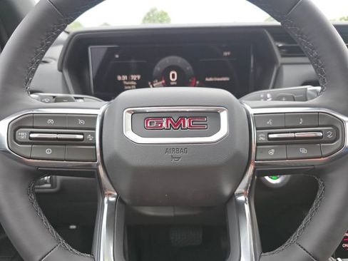 New 2026 GMC Terrain Elevation w/ Elevation Premium Package AWD/4WD image 25