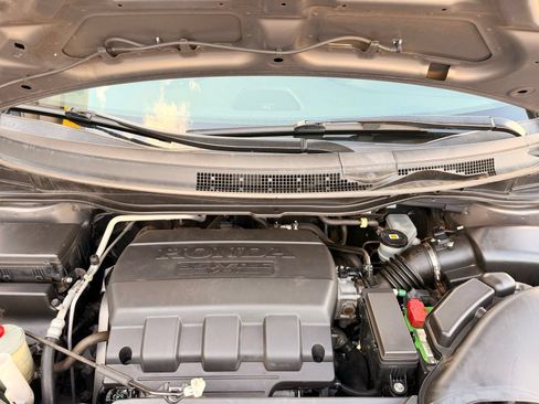 Used 2013 Honda Odyssey Touring Elite image 39