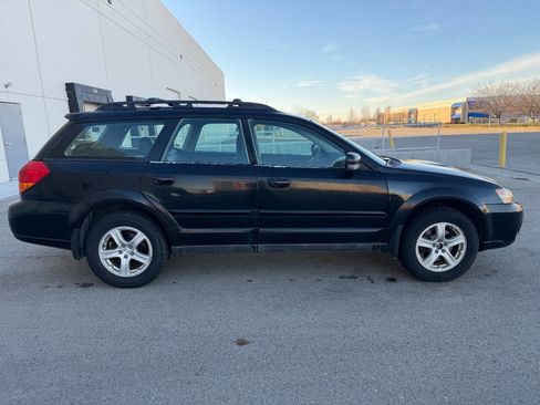 Used 2005 Subaru Outback 2.5XT Limited image 10