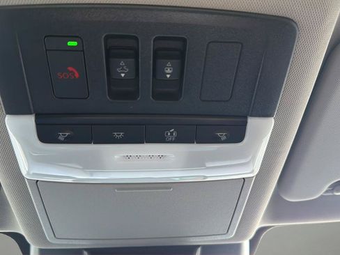 New 2026 Nissan Rogue Platinum AWD/4WD image 26