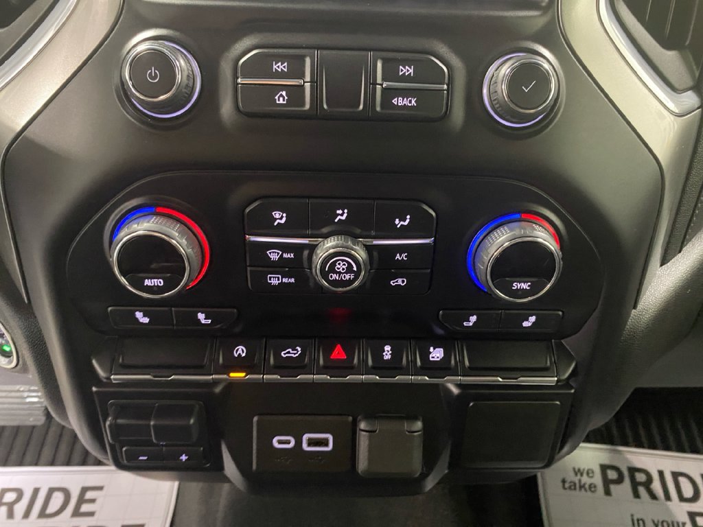 Used 2021 Chevrolet Silverado 1500 LT AWD/4WD image 25