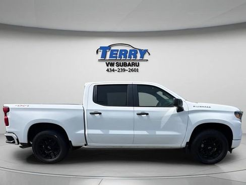 Used 2024 Chevrolet Silverado 1500 Custom AWD/4WD image 1