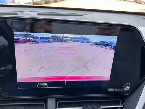 Certified 2025 Chevrolet Trax RS w/ Driver Confidence Package image 25