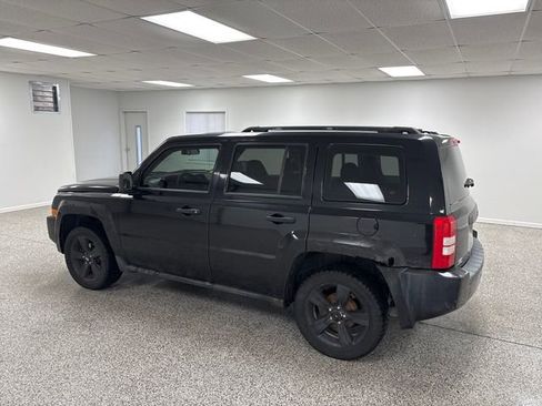 Used 2009 Jeep Patriot Sport image 5