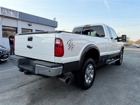 Used 2016 Ford F250 Lariat w/ Chrome Package image 6