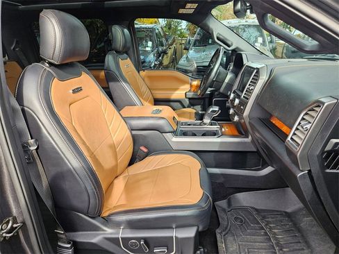 Used 2017 Ford F150 Limited w/ Trailer Tow Package image 18