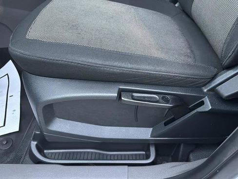 Certified 2022 Ford Transit Connect XL image 12