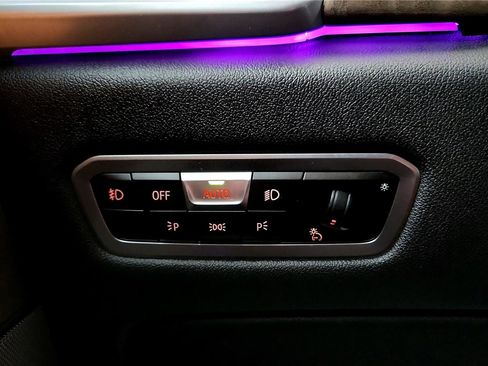 Used 2021 BMW X5 xDrive40i w/ Premium Package image 34