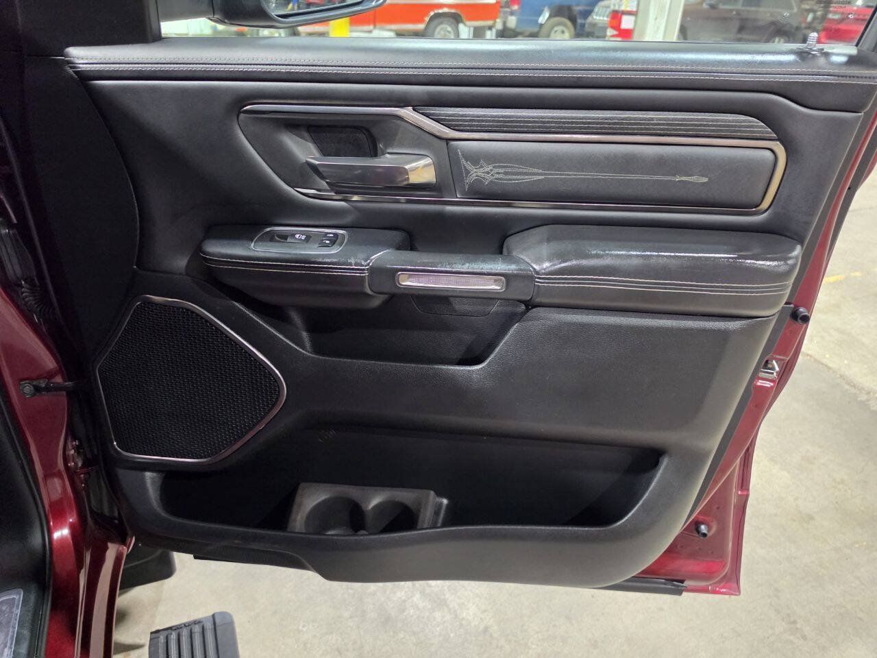 Used 2019 RAM 1500 Limited AWD/4WD image 35