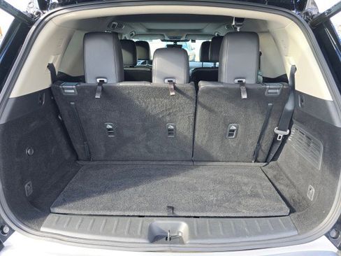 Used 2024 Nissan Pathfinder SL w/ SL Premium Package image 8