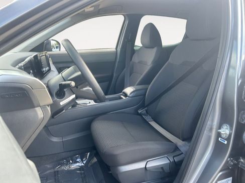 Used 2025 Nissan Kicks S AWD/4WD image 21