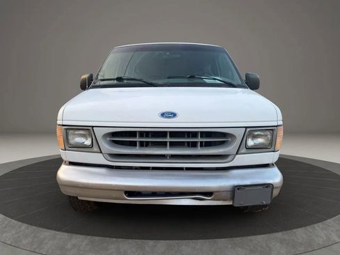 Used 1997 Ford E-350 and Econoline 350 Club Wagon image 8