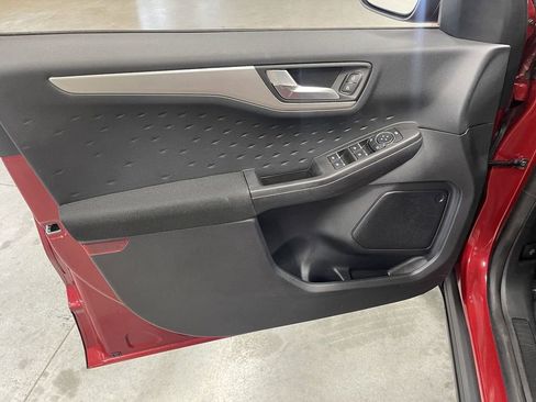 Used 2020 Ford Escape SE AWD/4WD image 11