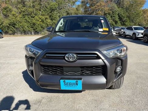 Used 2022 Toyota 4Runner SR5 image 3
